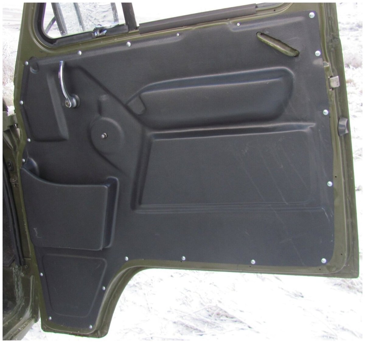 Обшивка боковых передних дверей УАЗ 452 Буханка