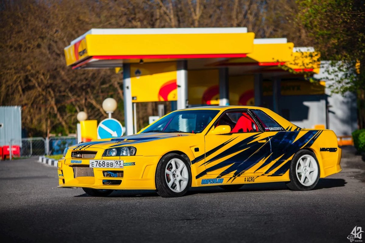 Bee r r32 Beer Nissan Skyline