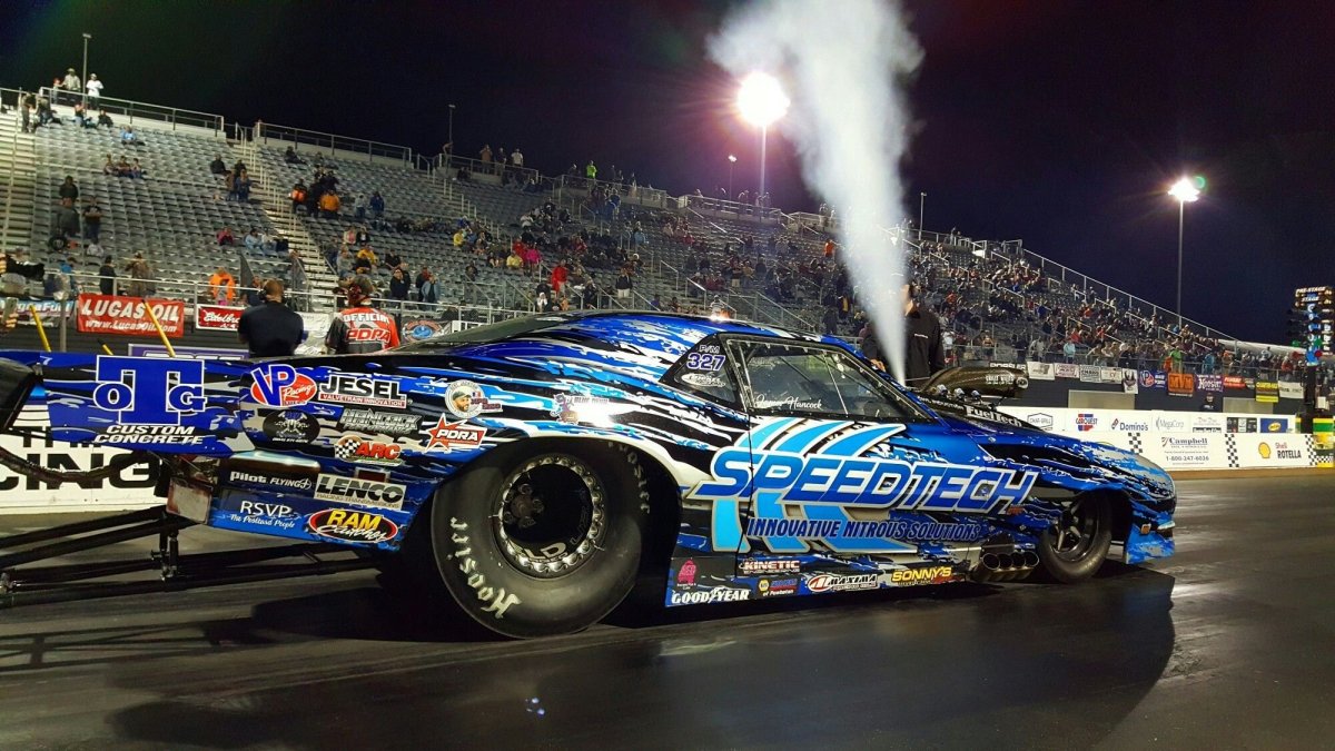 Автоспорт драг рейсинг