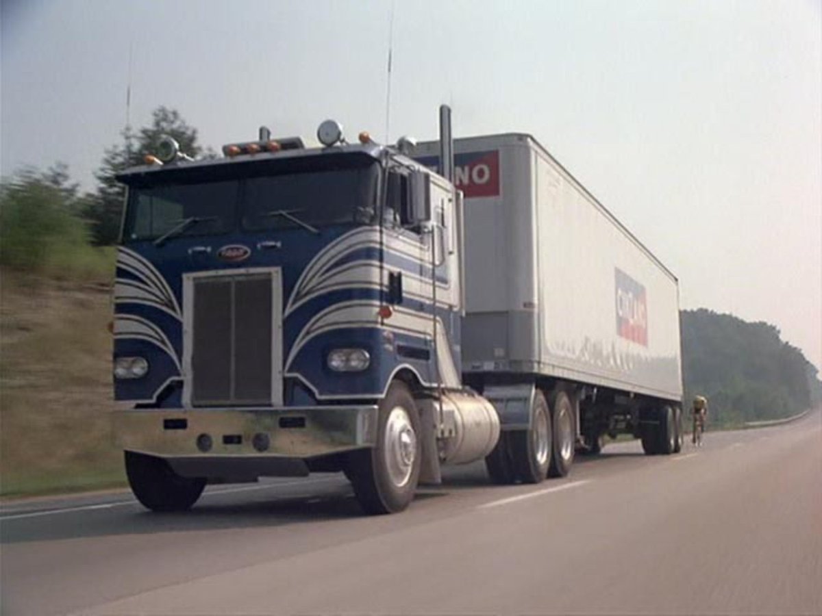 Петербилт 352