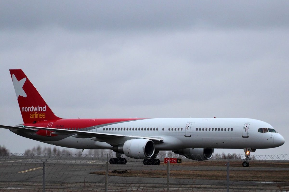 Nordwind Airlines 757