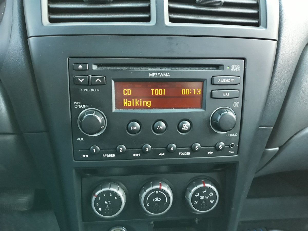 Магнитола в Ниссан Альмера 2008