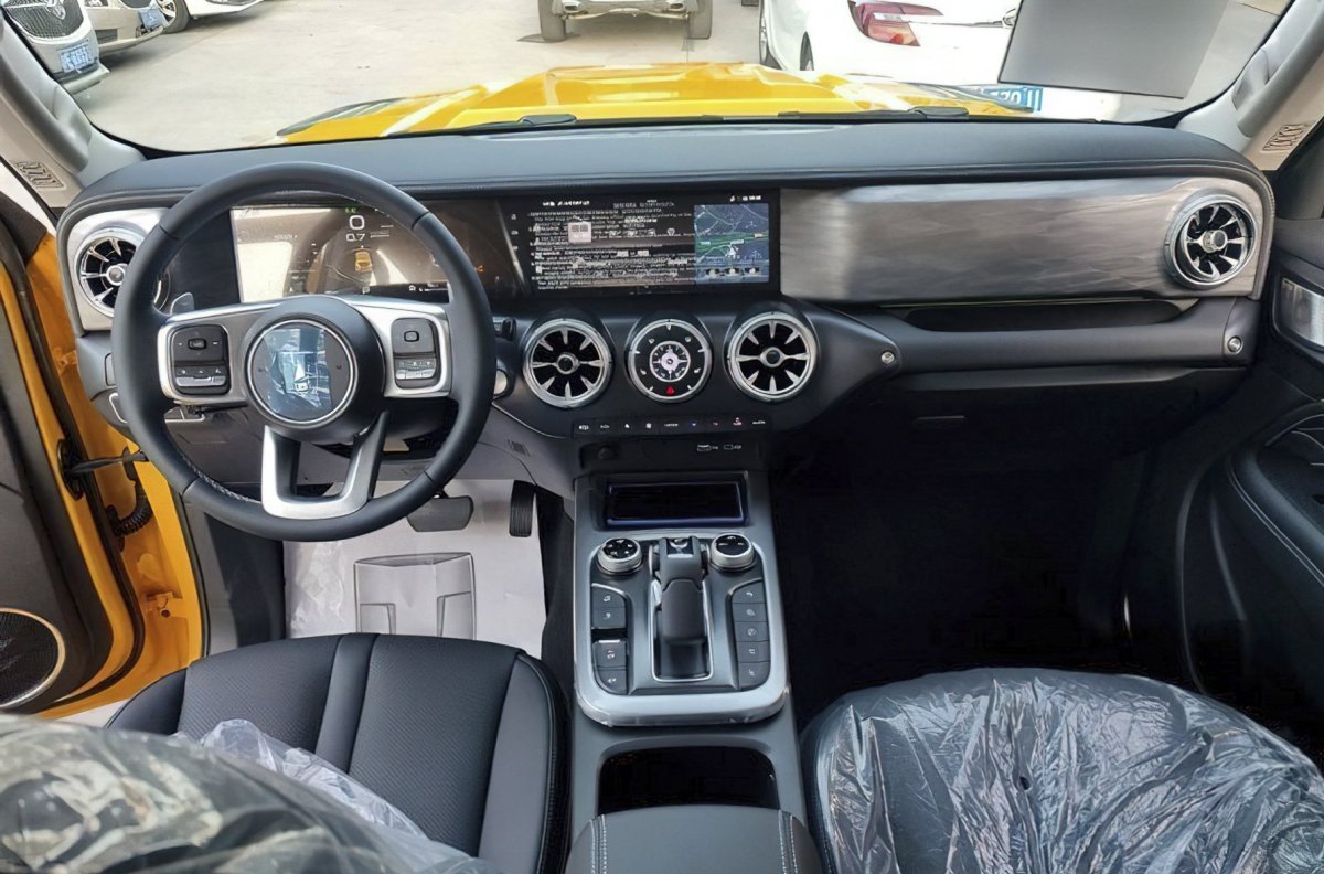 Haval танк 300