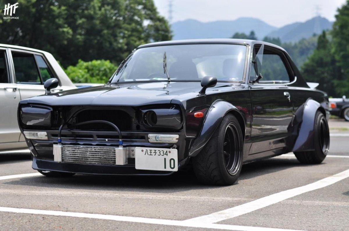 Nissan Skyline 2000 gt-r