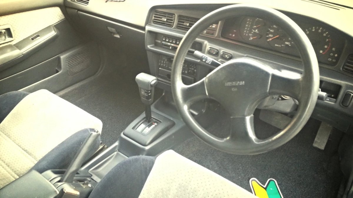 Nissan Bluebird u12 SSS