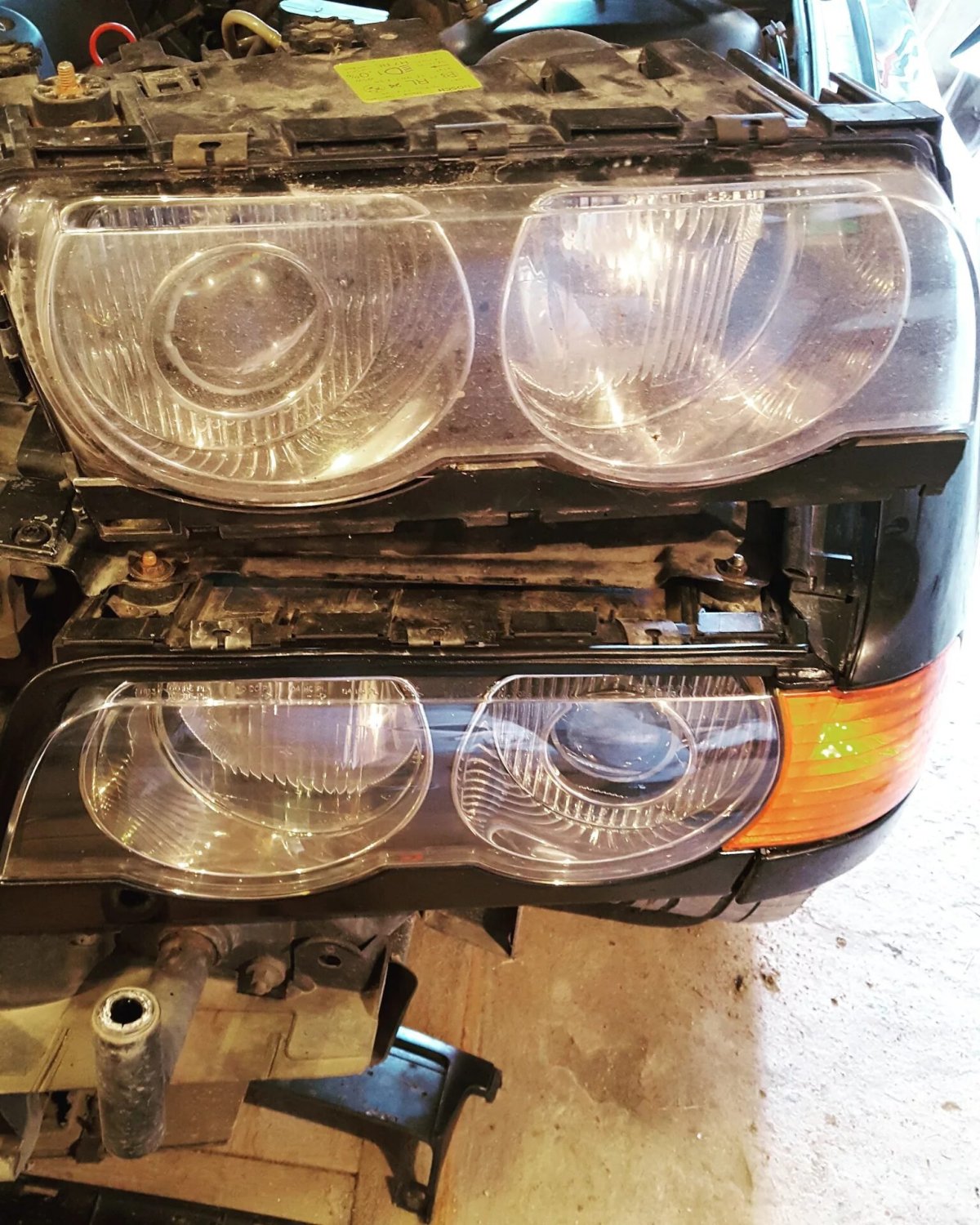 Рассеиватели в фары БМВ е38