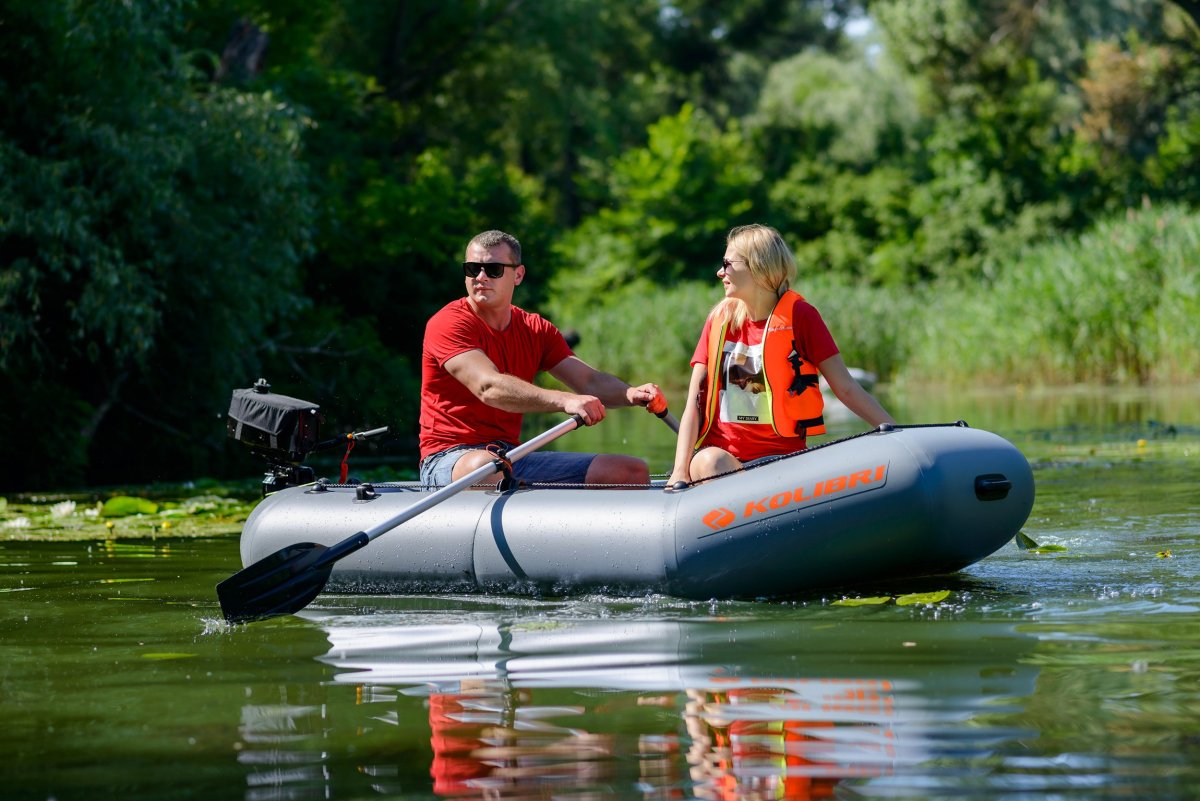 Весельная лодка