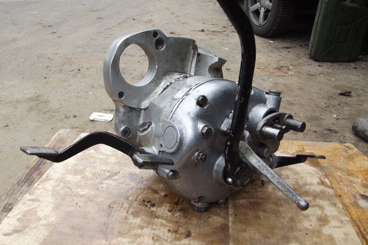 Стартерная КПП мотоцикл Урал