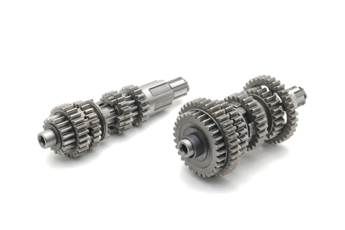 Вал КПП 157qmj