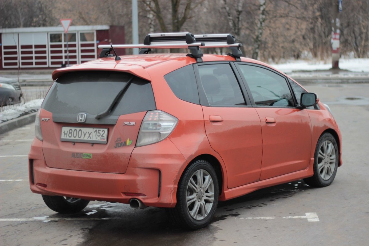 Хонда фит багажник