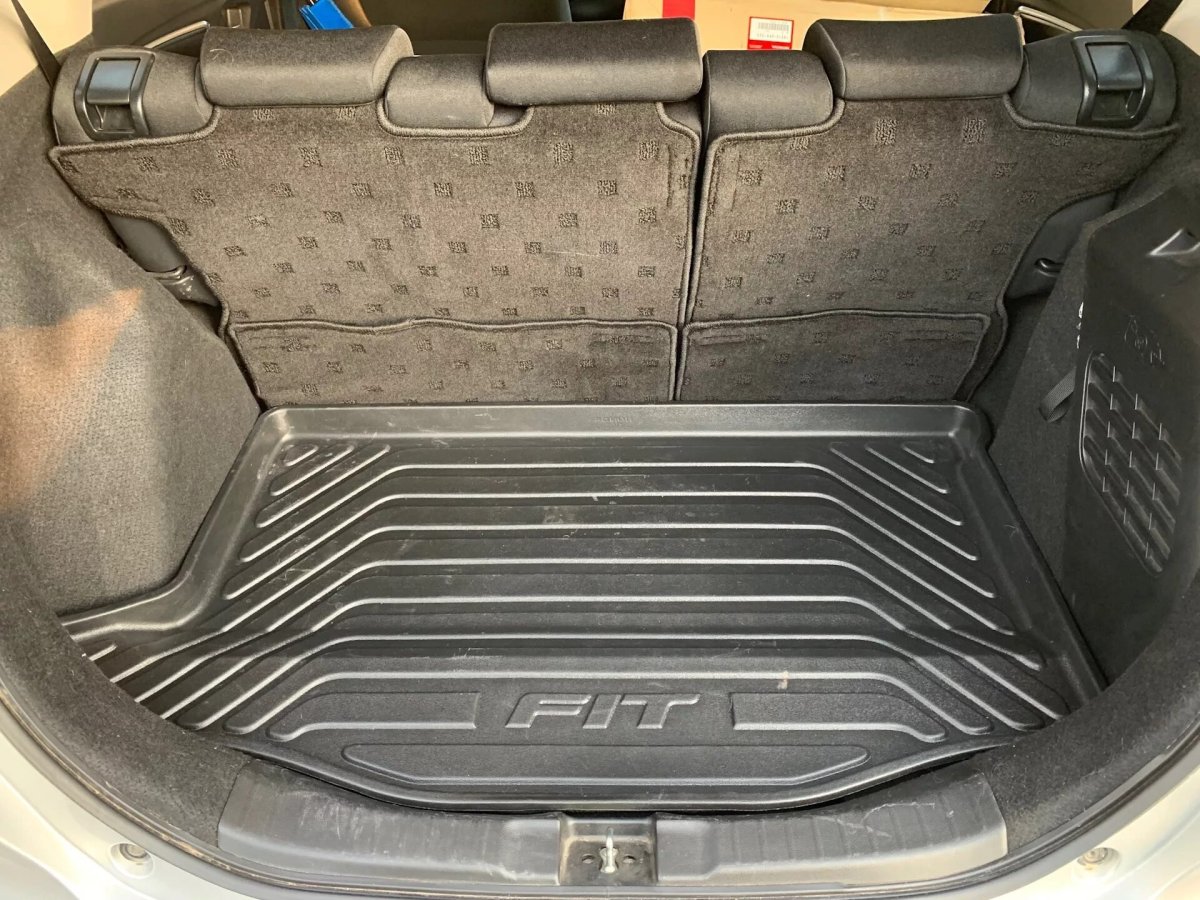 Коврик в багажник Honda Fit gk3