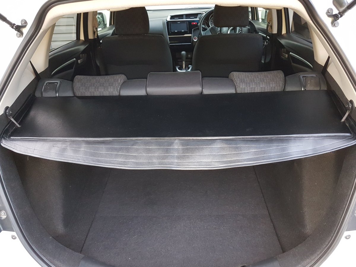 Полка багажника Honda Fit ge8