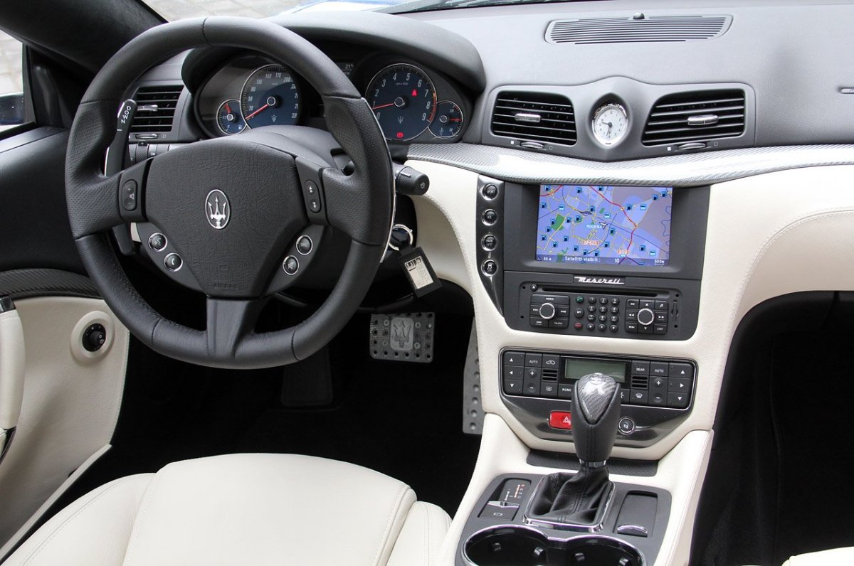 Мотор Мазерати 4.2