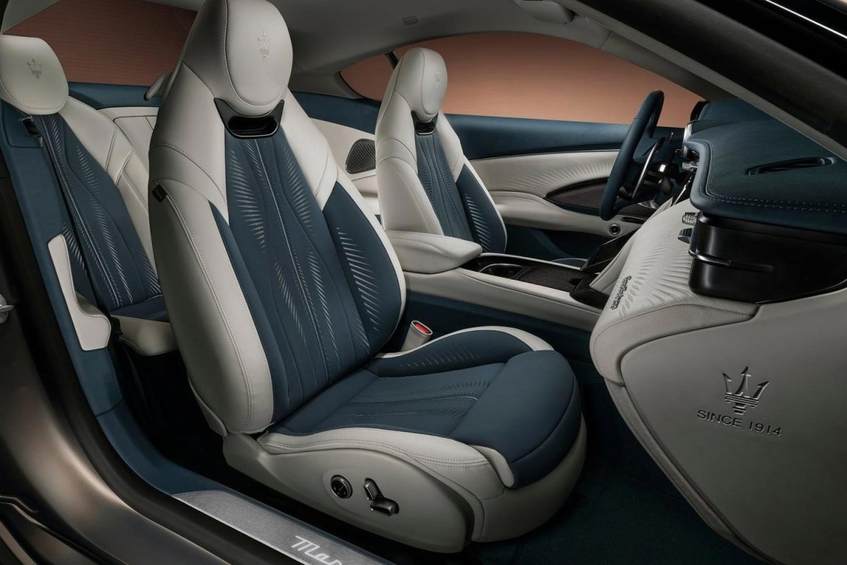 Maserati Grecale салон