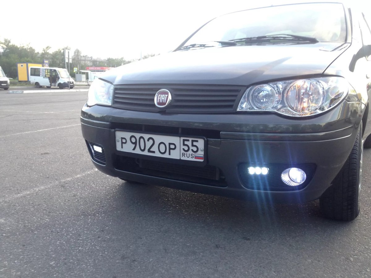 Противотуманные фары Fiat Albea светодиодные