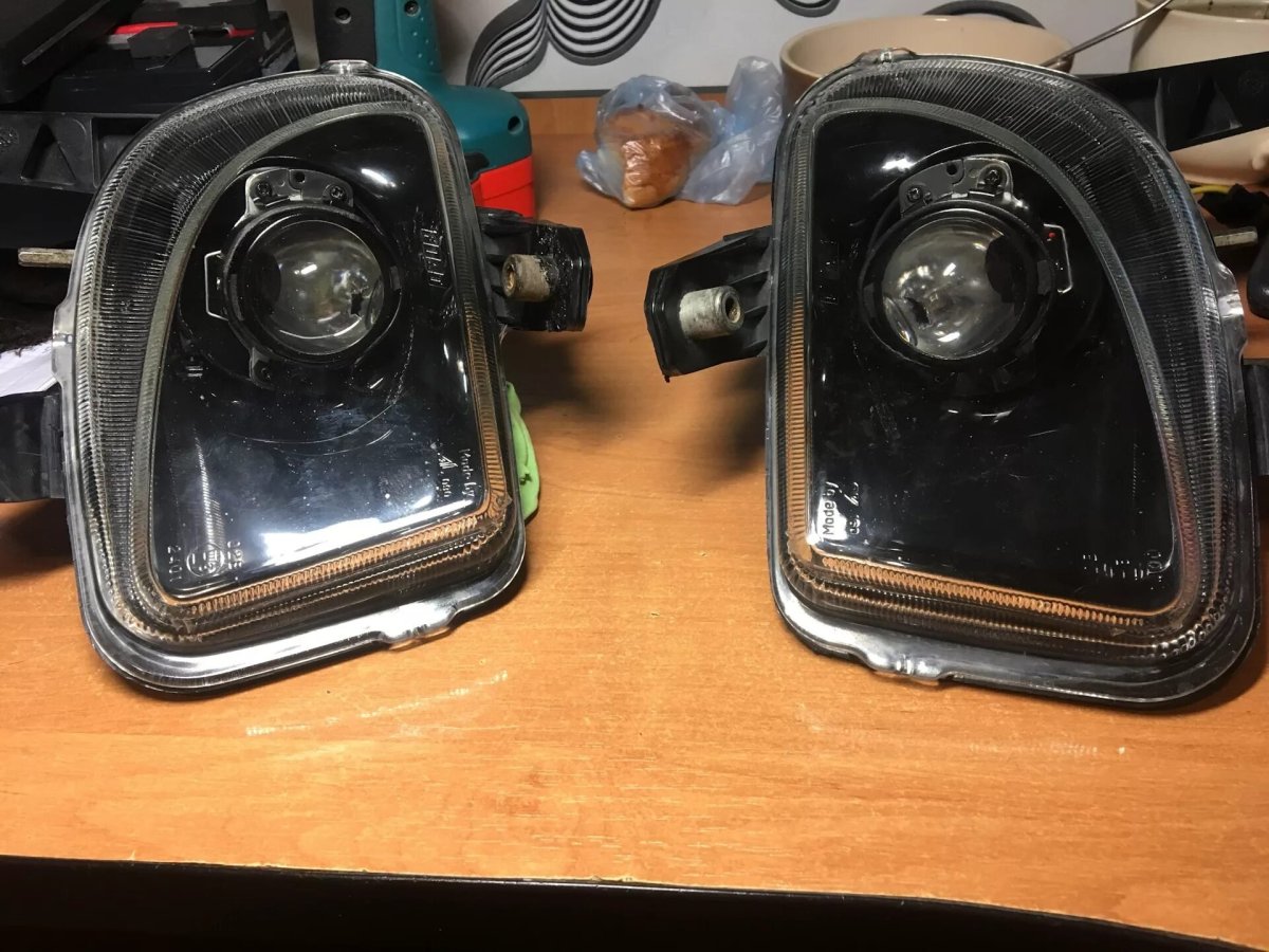 Противотуманки на Fiat Grand punto