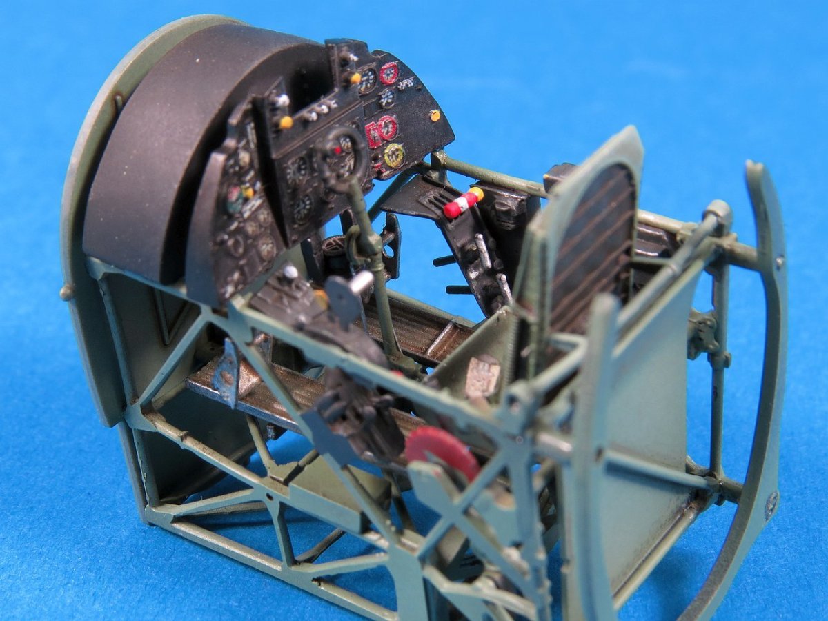 Кокпит Харрикейн