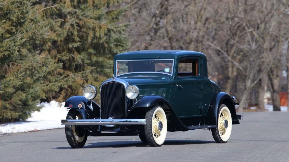 1932 Plymouth PB sedan Convertible