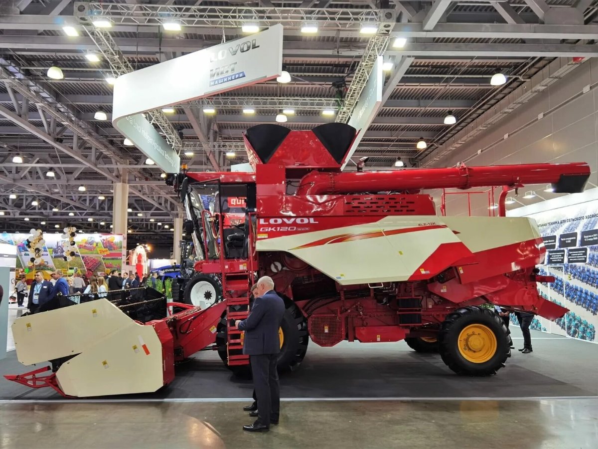 Комбайн Lovol gk120