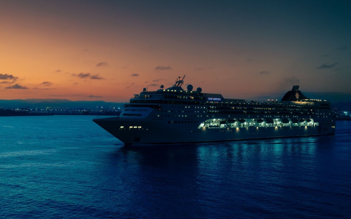 Огонь и море