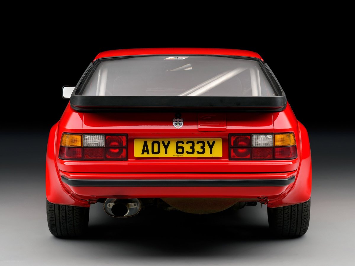 Фартук Porsche 924