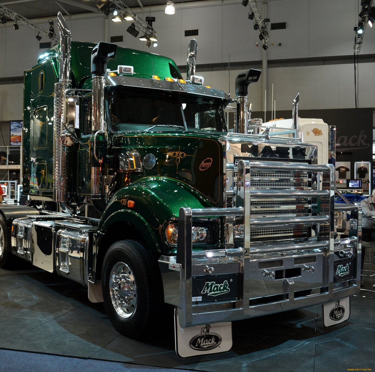 Mack Truck Superliner