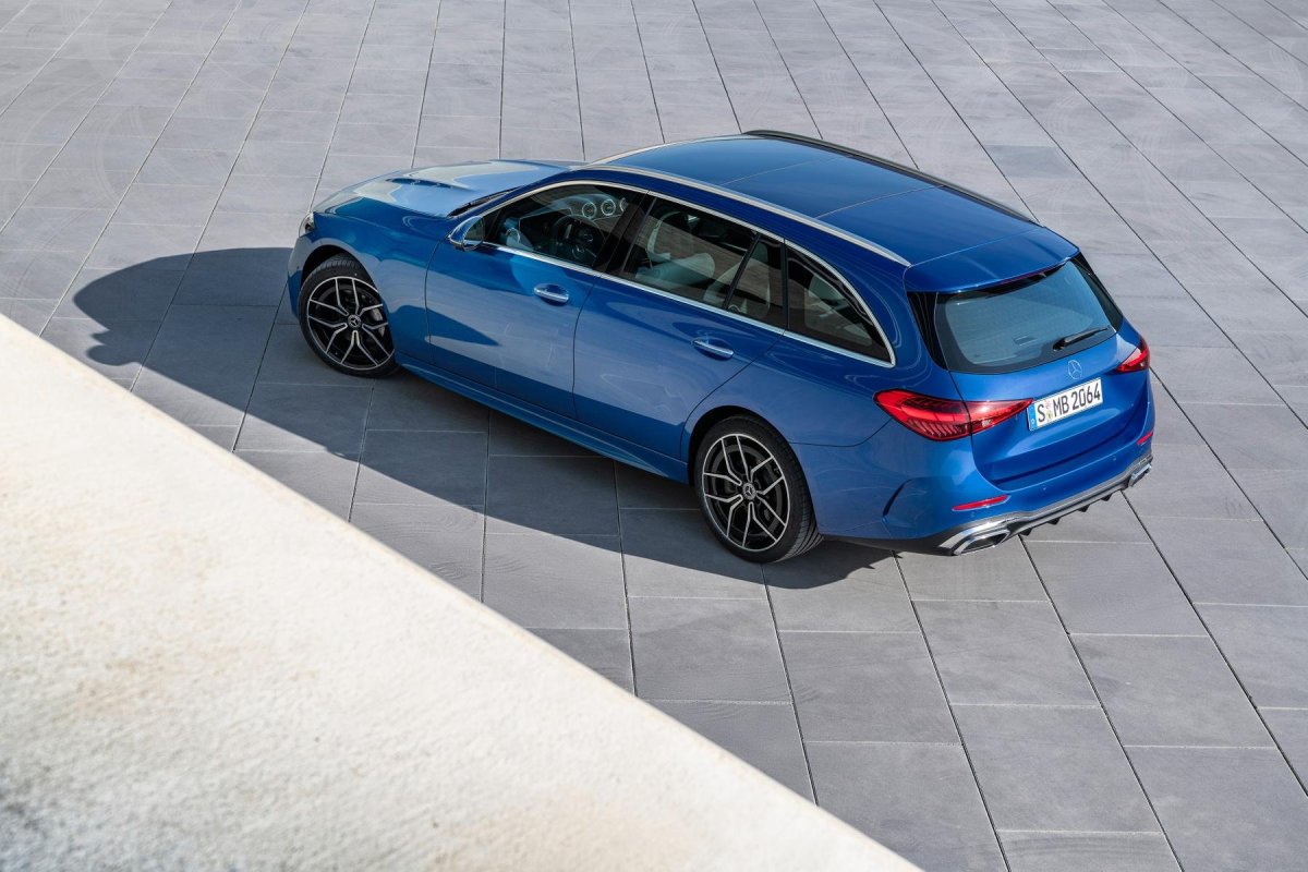 Mercedes Benz e class универсал 2021