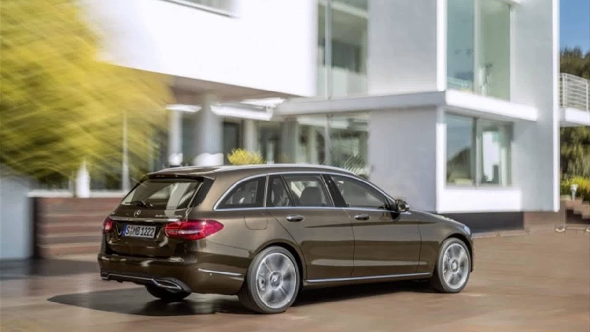 Mersedes c class уничерсал 2015