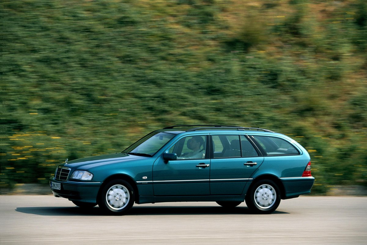 Mercedes w202 универсал