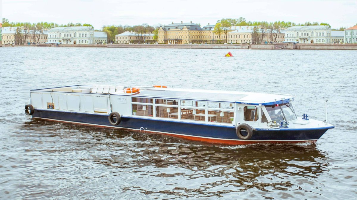 Теплоход Сиеста Санкт-Петербург