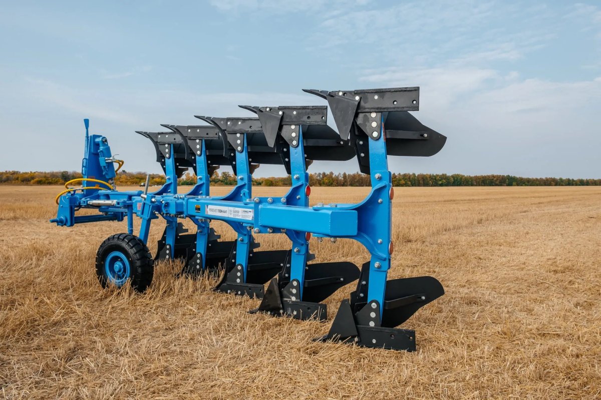 Плуг оборотный навесной Peresvet Пон-4+1