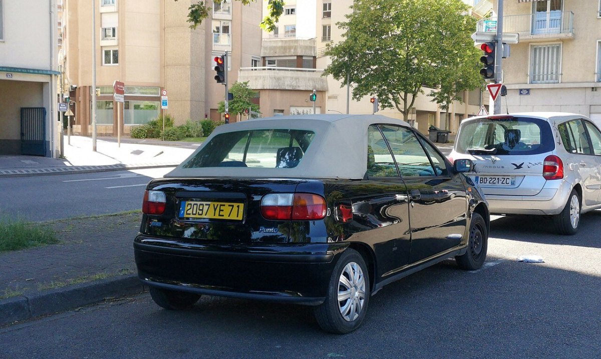 Фиат Пунто кабриолет