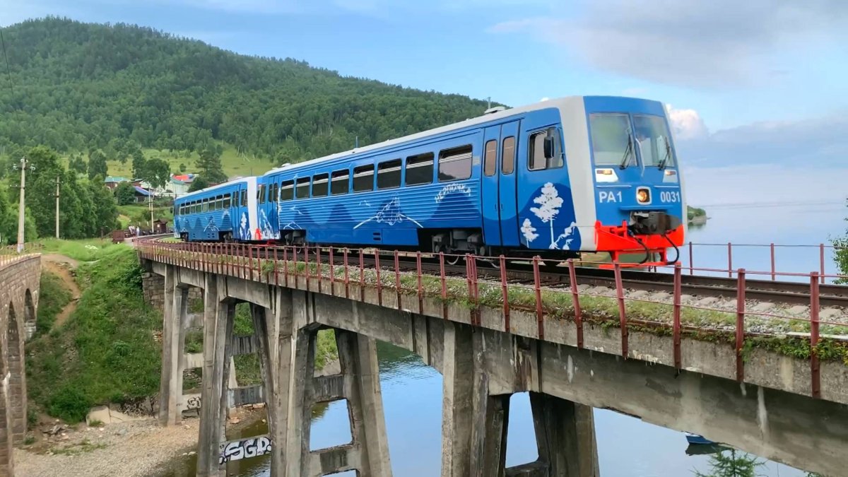 Поезд нерпочка КБЖД