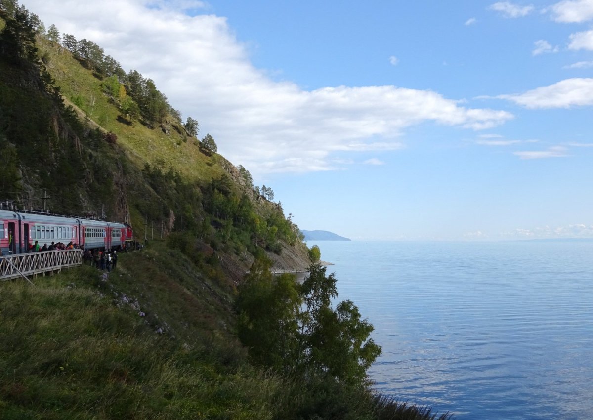 Байкал сентябрь фото поезд