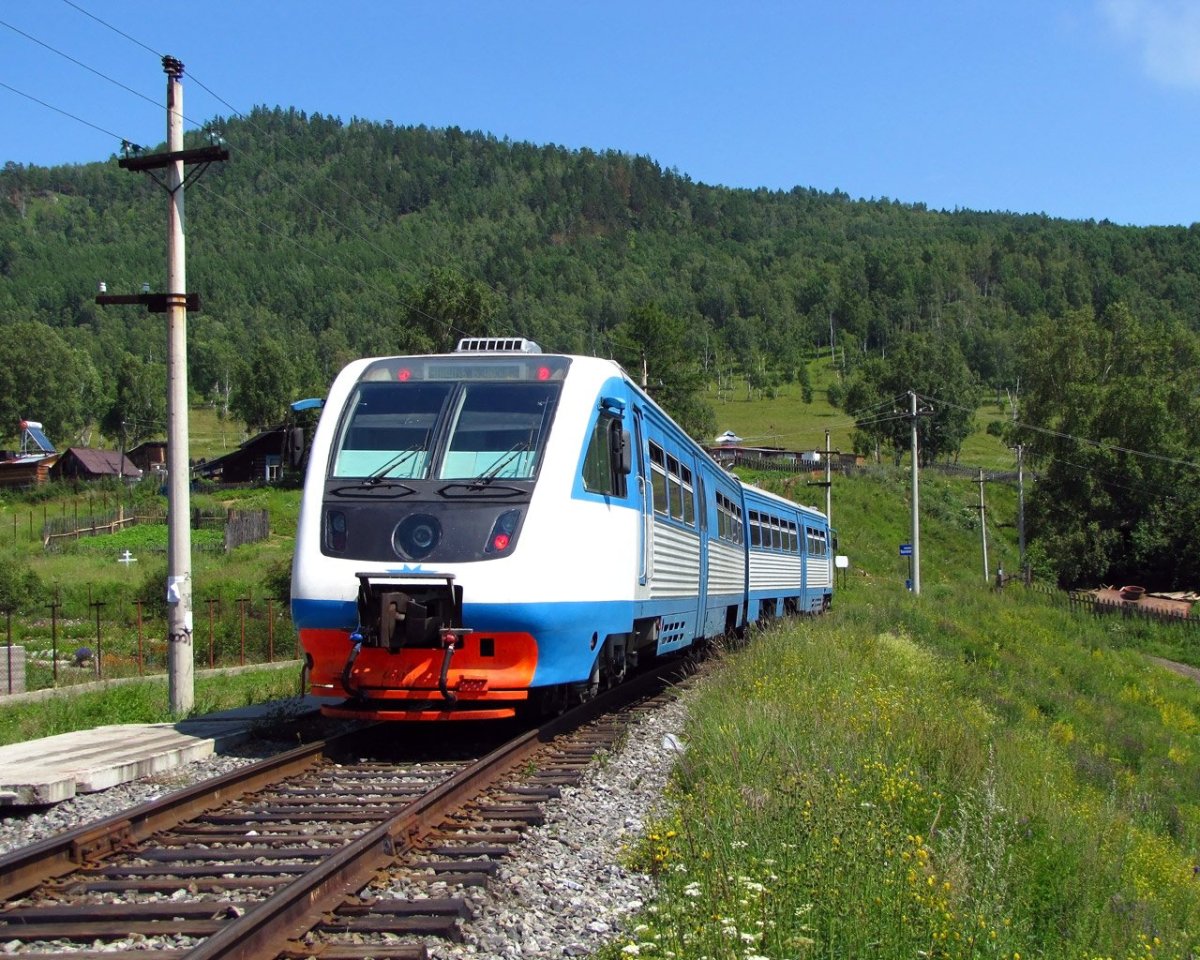 Слюдянка Байкал электричка