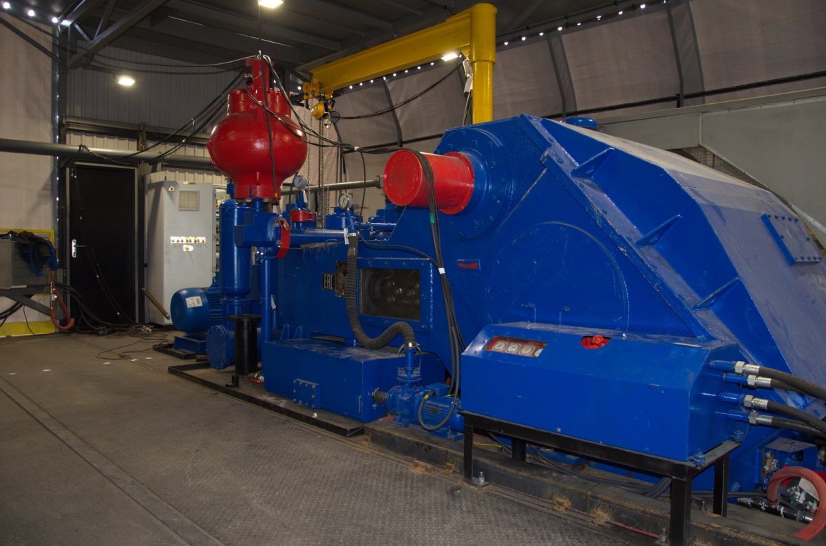 Насос УНБТ 1180