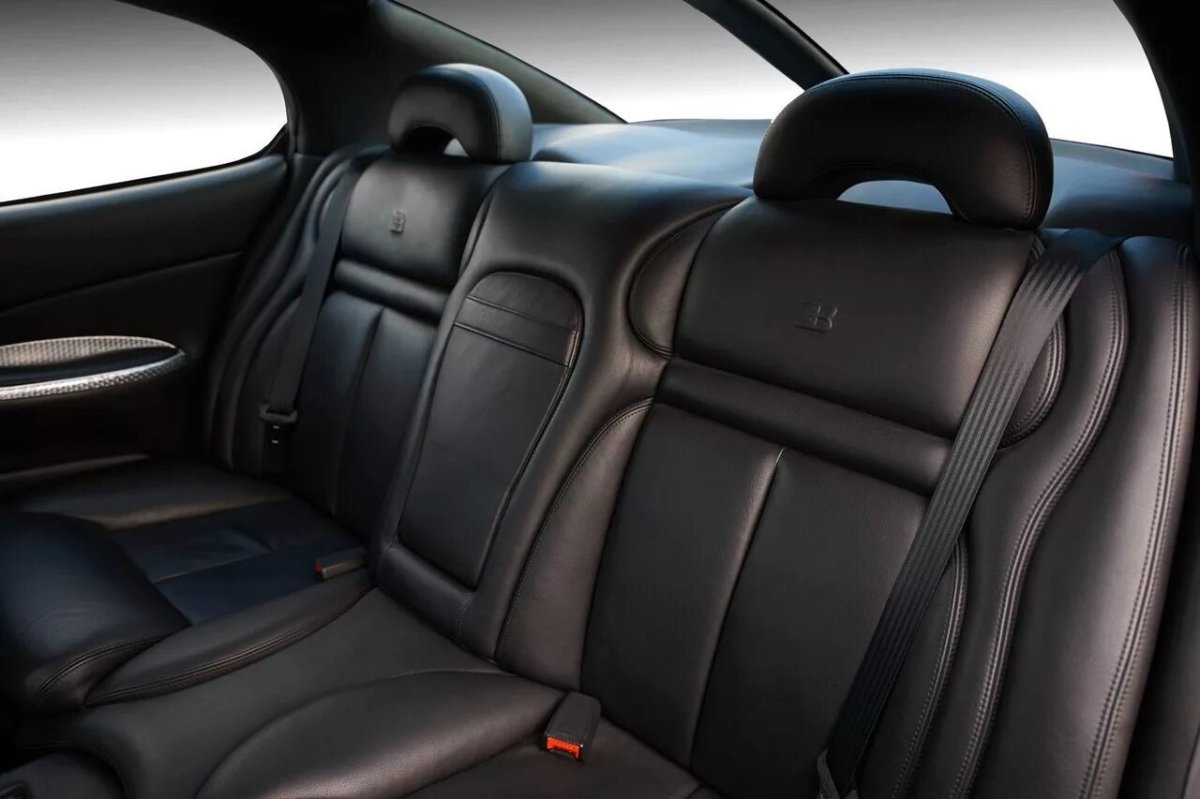 Бугатти ев 112