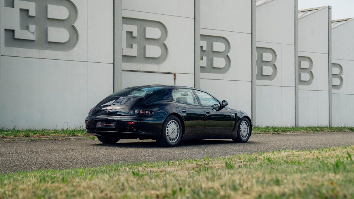 Редкие седаны