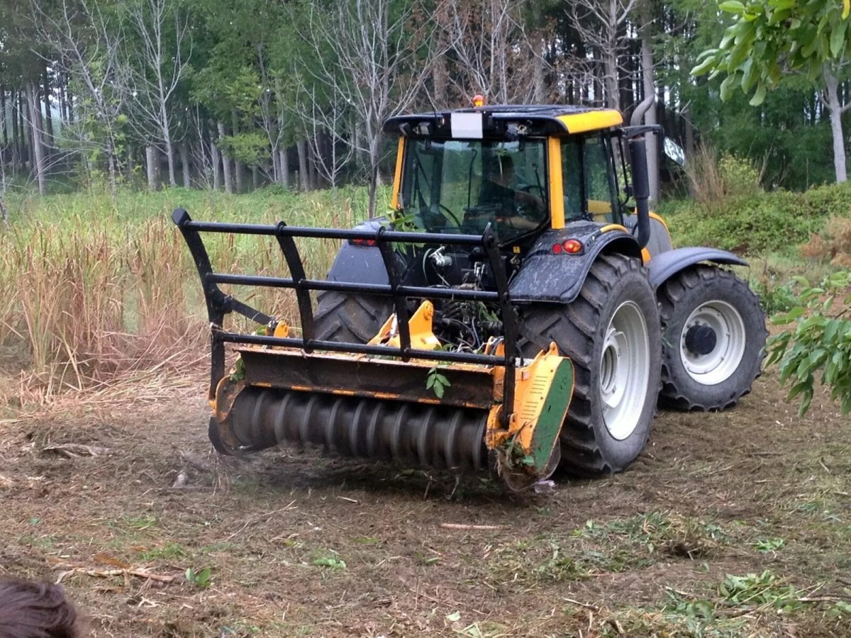 Мульчер Serrat