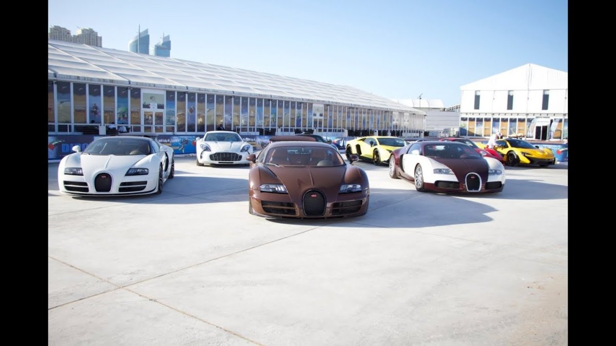 Дубай парковка суперкары