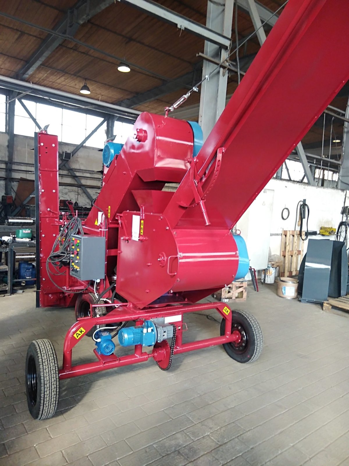 ЗМС-100 зернометатель самопередвижной