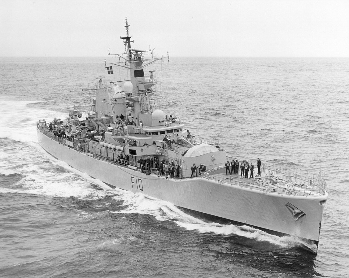 HMS Aurora