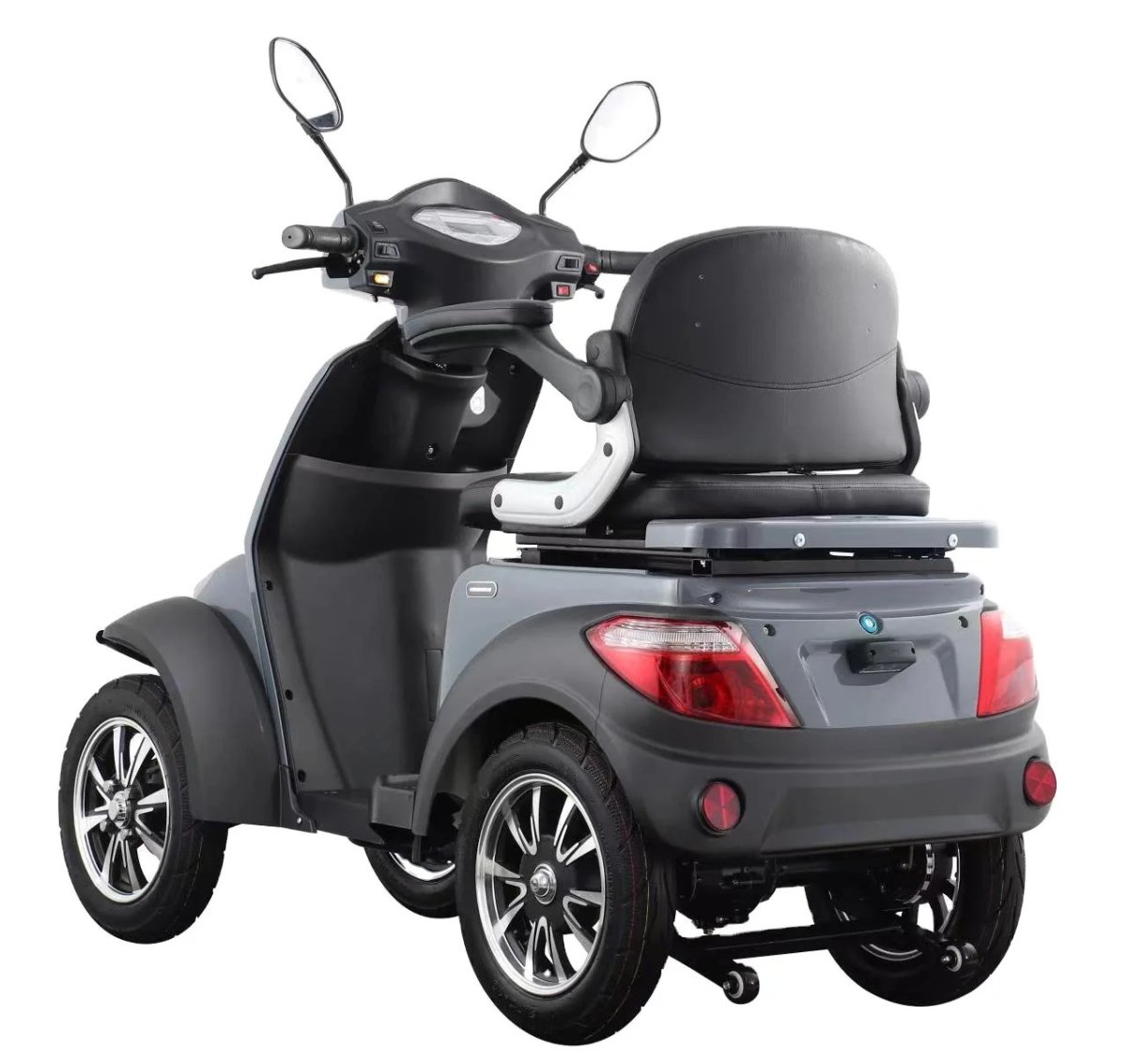 Трёхколёсный аккумуляторный Scooter