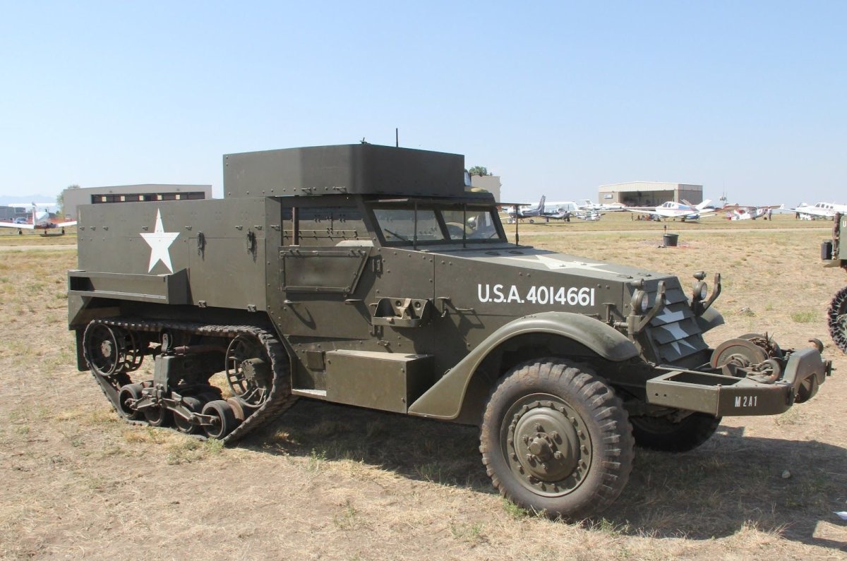 М3а1 Скаут бронетранспортер