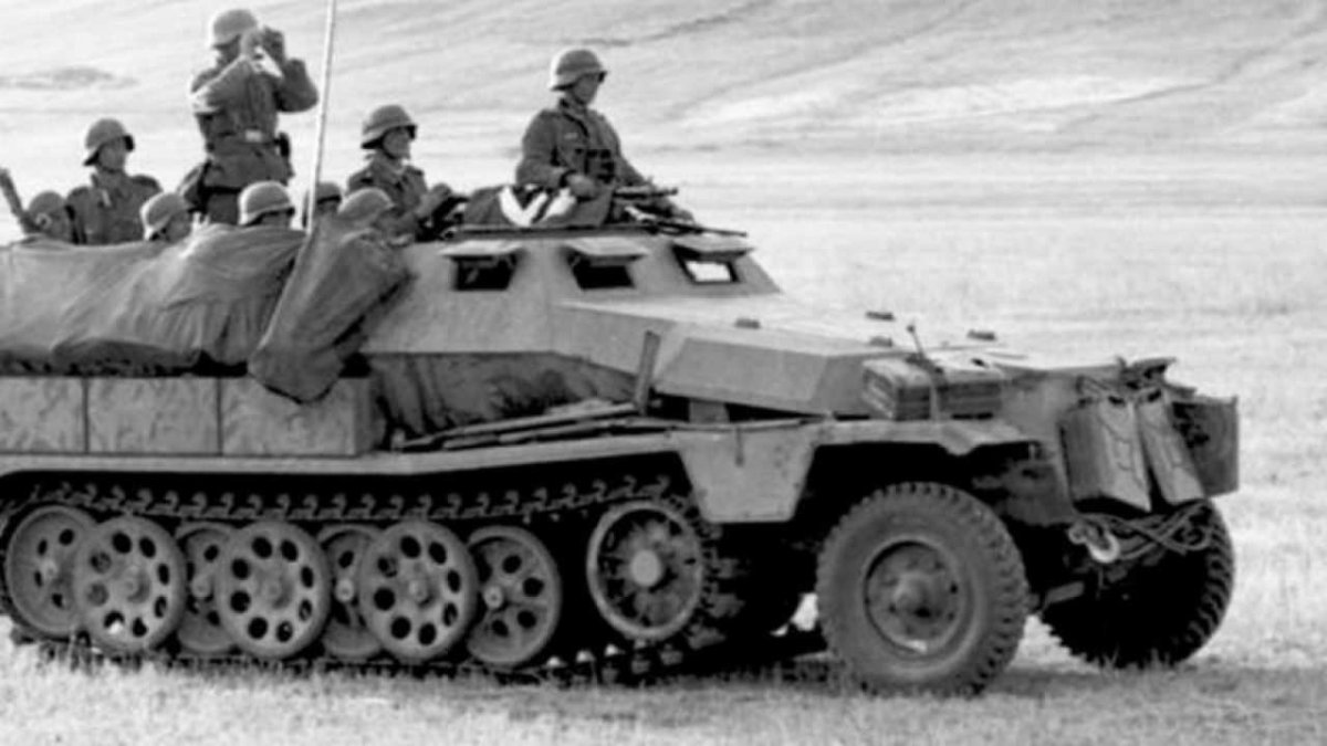 SDKFZ 251 1945