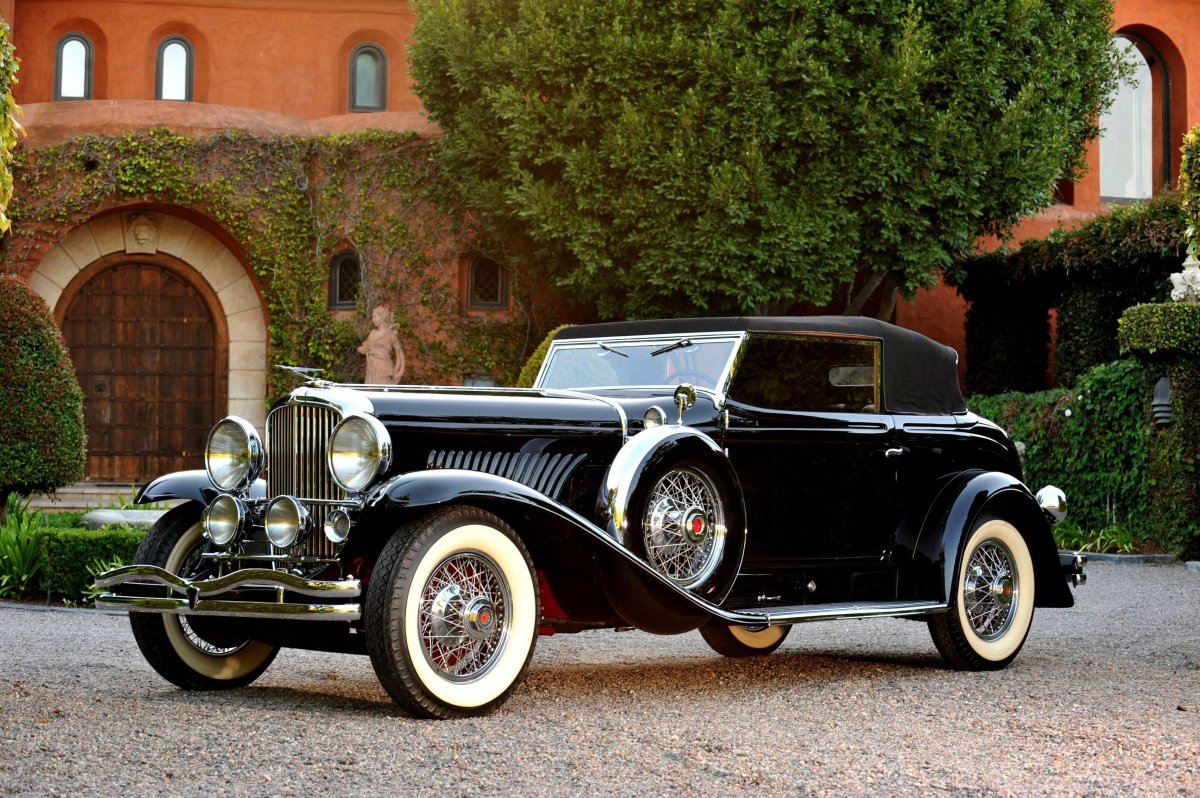 Duesenberg SJ Arlington Torpedo sedan 1933