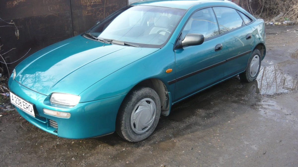 Мазда 323 96 год