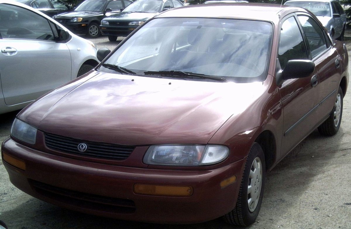 Mazda protege 1995