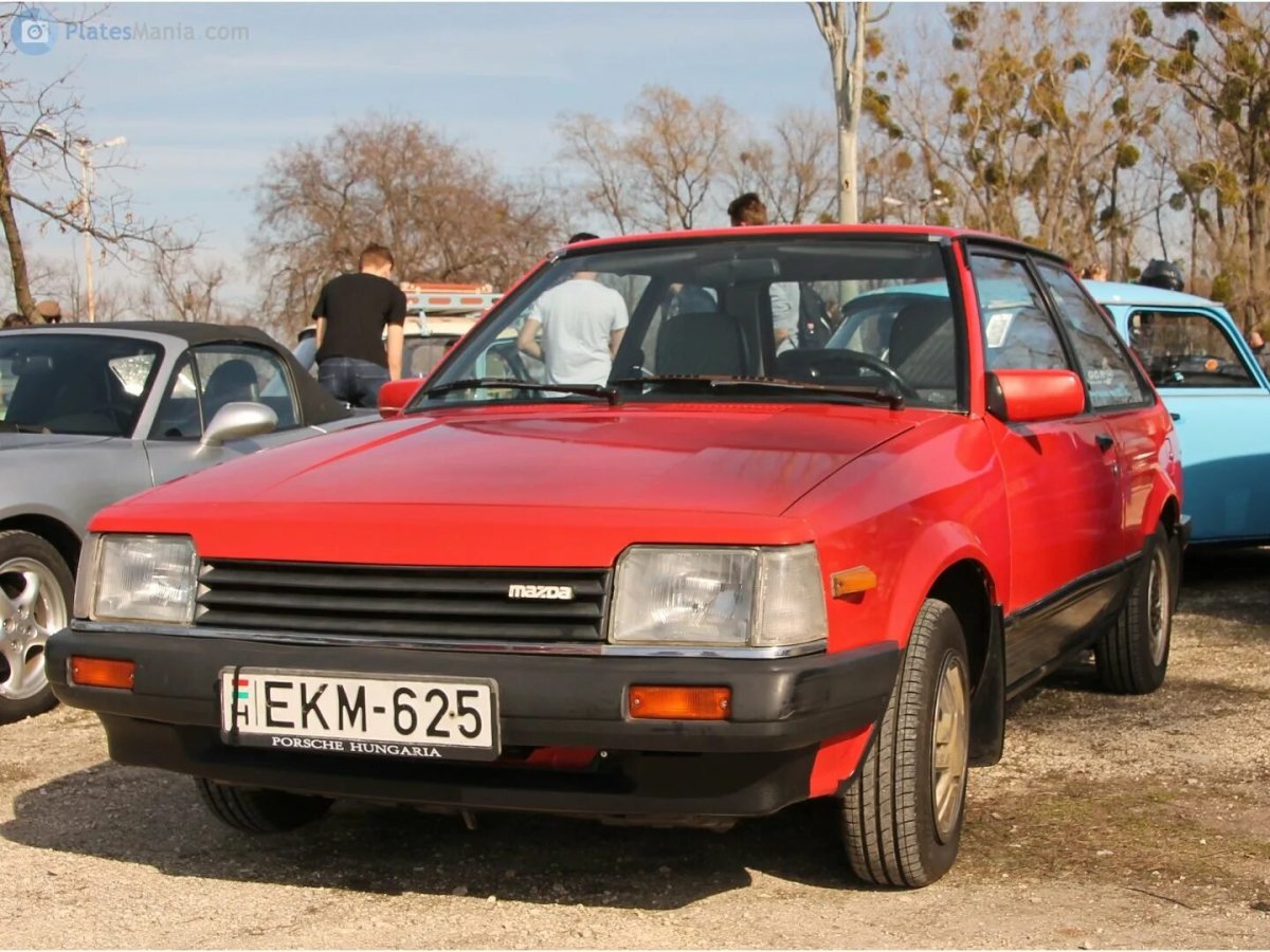 Мазда 625 1985