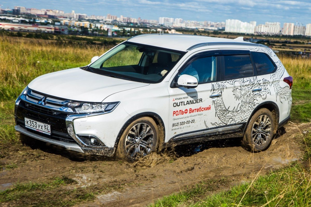 Mitsubishi Outlander а 698мт30